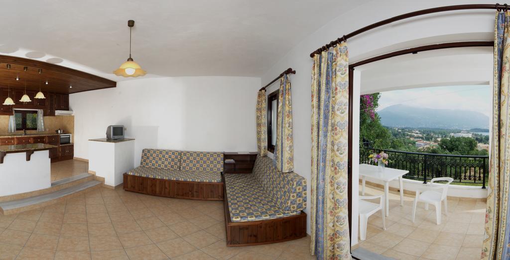 Marialice Apartment Dassia  Luaran gambar